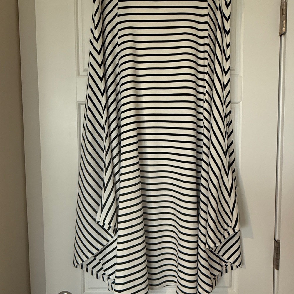 Chico's Black and White Striped Maxi Skirt Size 3 NWOT Flattering
